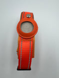 Indlæs billede i gallerifremviser, Hundehalsbånd i Nylon og Læder med AirTag Holder
